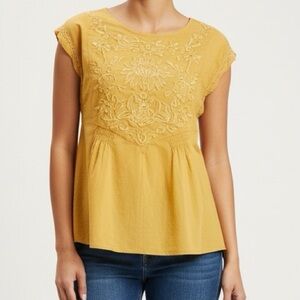 Tiny Anthropologie 100% Cotton Embroidered Cap Sleeve Top Short Sleeve Shirt S